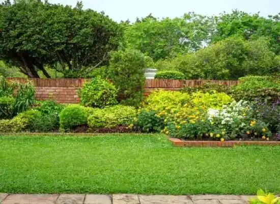 landscaping services Lorain